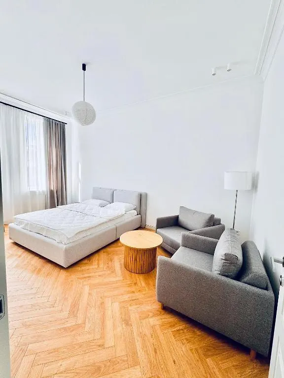 Apartment Апартаменти В Центрі Lviv